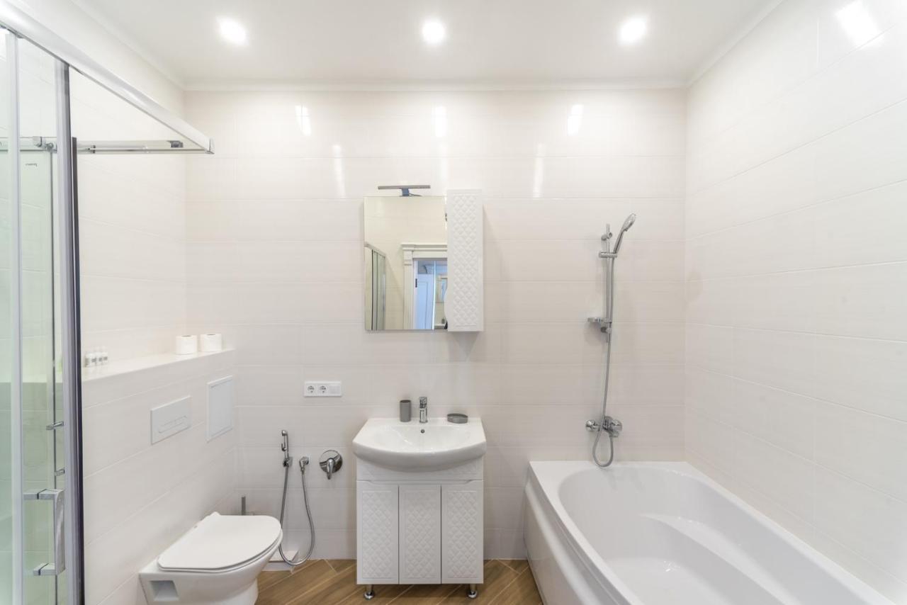 אודסה Apart Hotel Greenwood Near Sea מראה חיצוני תמונה